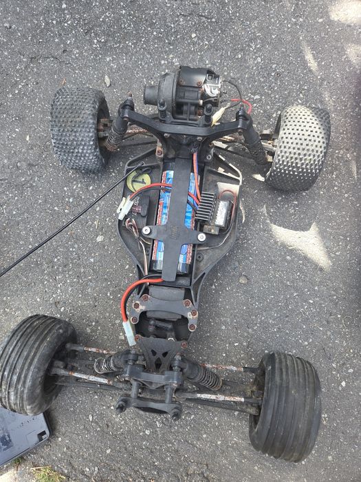 Mașină E FireStorm Iot-Hpi Racing