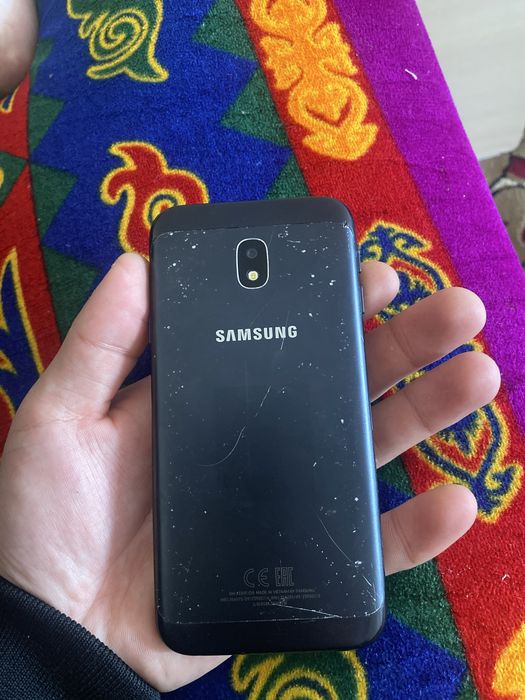 Самсунг J3 черный памить 32гб