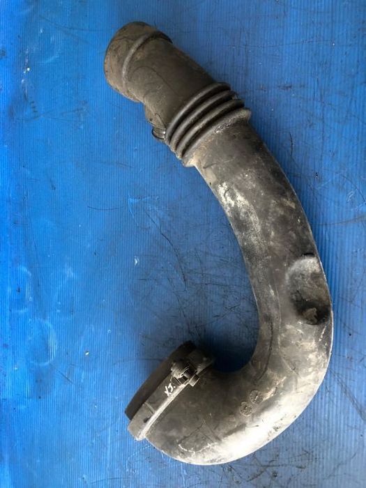 conducta debitmetru aer tubulatura admisie  3.0 d bmw  x5 e53