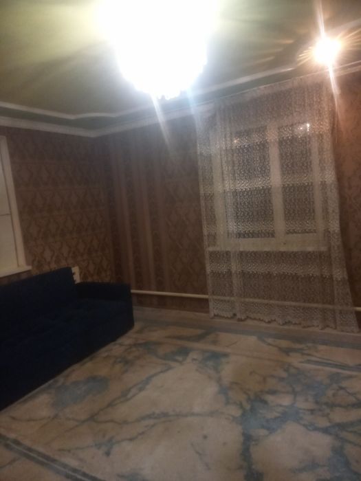 Жолдын жағасы үш бөлмелы