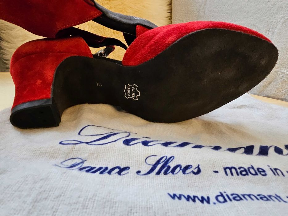 Pantofi de dans Tango Diamant 0.51 marimea 35 culoare rosu