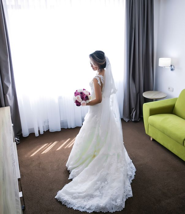 Продам свадебное платье бренда La Sposa