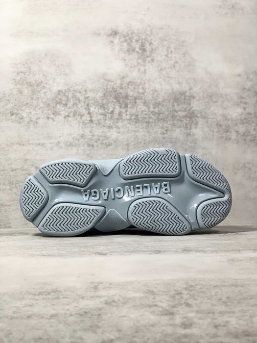 Adidasi Balenciaga Triple S Calitate Premium