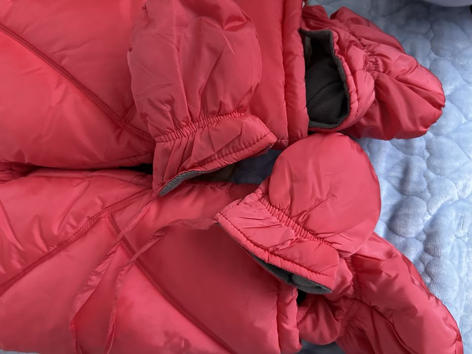 Продам детский зимний комбинезон