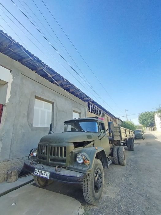 Zil shalanda sotiladi 131 kabina