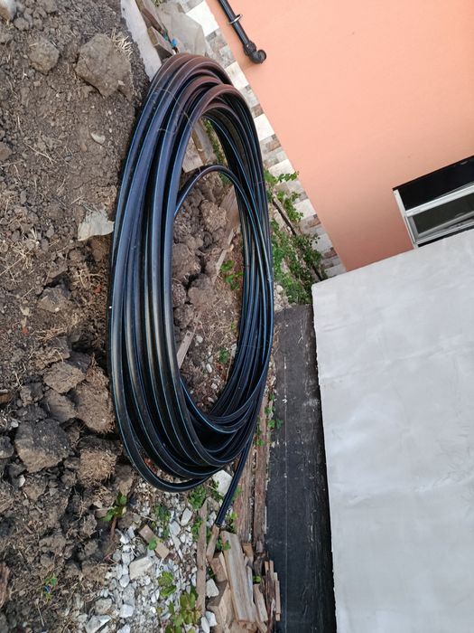 Vând teavă pe100  pn10  d 40mm