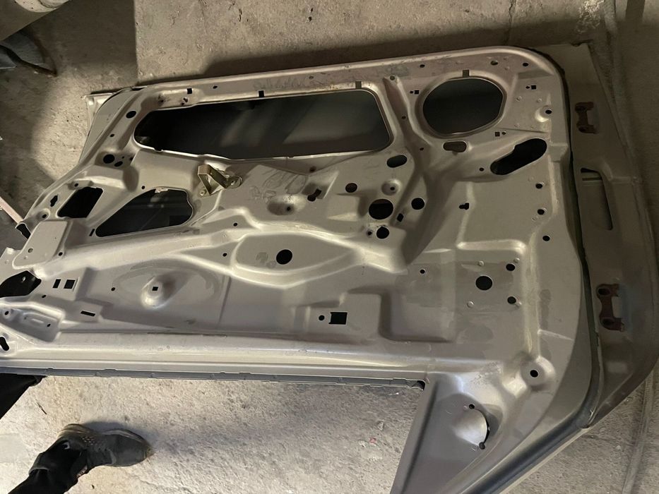 Мерседес w202 дверь