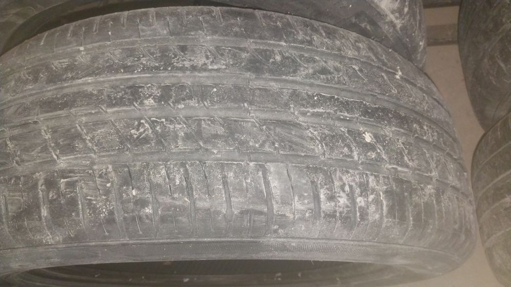 Продаётся шины ,,,