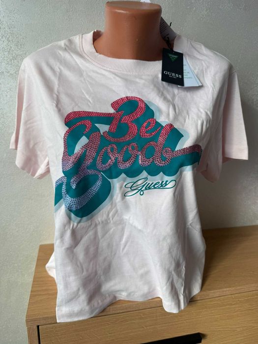 Тениски Guess различни модели