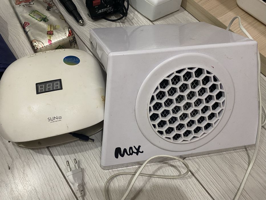 Продам все для маникюра