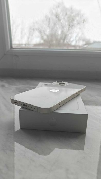 Продам Iphone 13