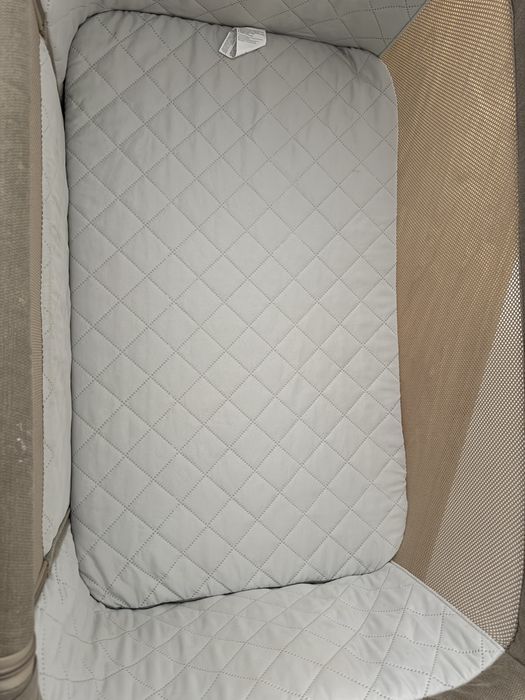 Co sleeper onino nest me