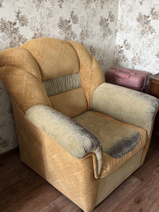 Ретро кресло, состояние среднее