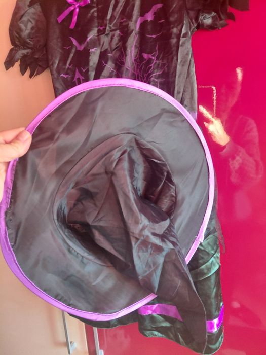 Rochite halowen fetite