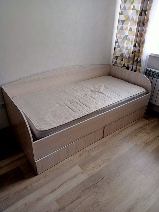 Мебель б/у продам