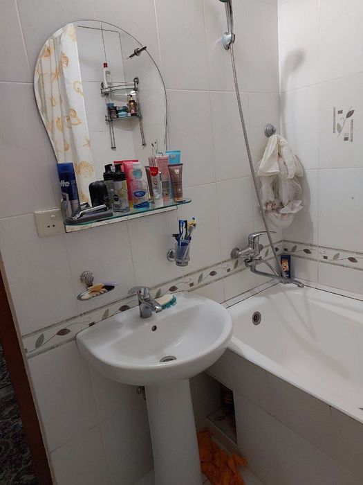 СВОЯ 4-х комнатная аккуратная квартира