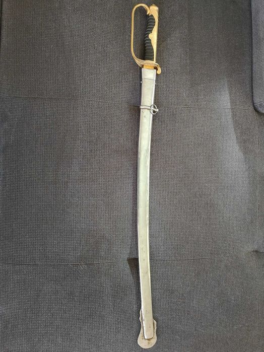 Няколко саби от ВСВ и една Руска/катана,нож, кортик,кинжал/