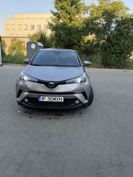 TOYOTA C-HR 1.8 Hybrid / 128.000