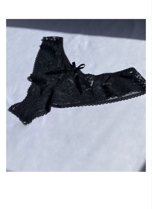 Трусы, стринги.