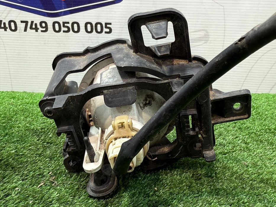 PROIECTOR CEATA FATA STANGA/DREAPTA (3 BUC.) PEUGEOT 208 1.0 BENZINA 2014 COD OEM 9675450980 2012-2018