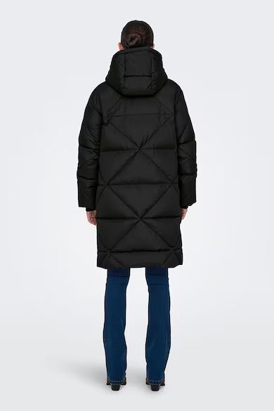 Чисто ново дамско зимно яке