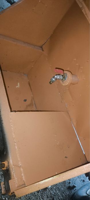 Прдам бочку 900л