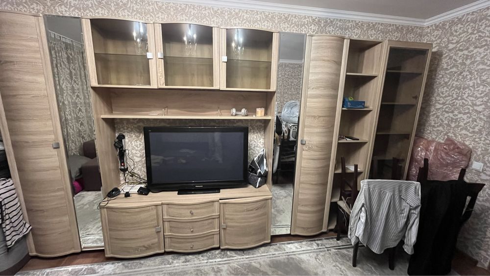 Стенный гарнитур