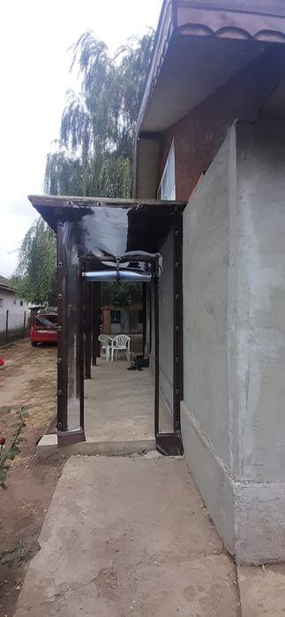 Închideri terase,folie transparentă capse și bride,rulouri cu manivelă