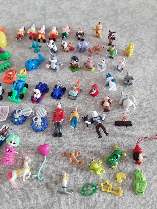Играчки киндер Kinder