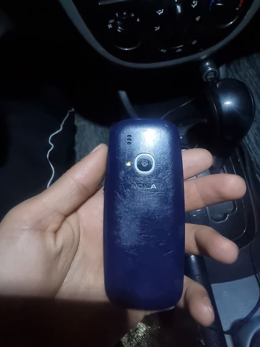 Nokia 3310 ortacha holatda