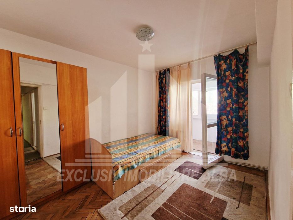 Apartament 3 camere decomandate | 63 mp | Etaj 1 | Cetate — fotografia 1