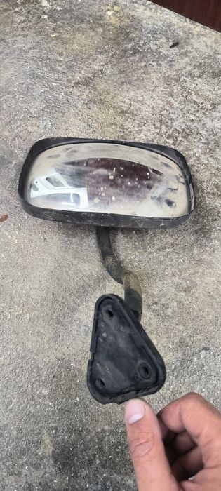 Зеркалло Toyota Lucida Estima