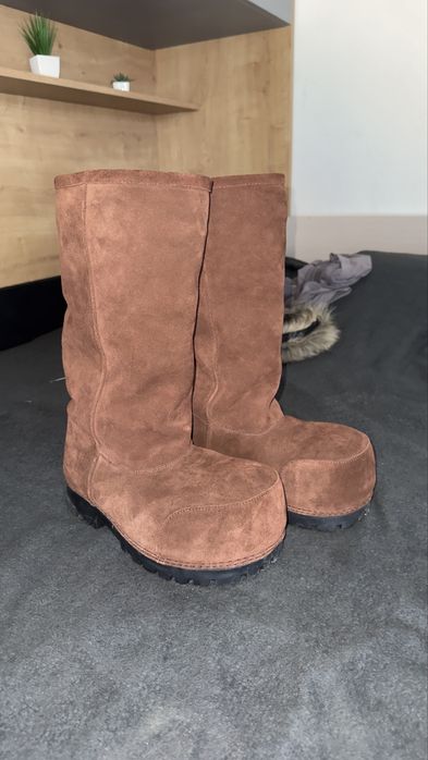 Balenciaga Alaska Boots 42/43