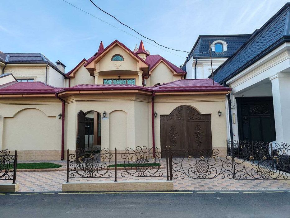 ПРОДАЕТСЯ ДОМ на Никитина Соток: 3.5 Комната: 7