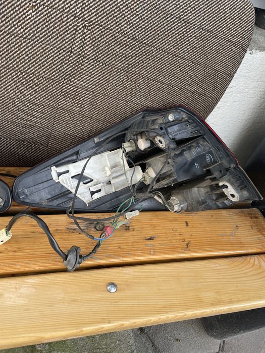 Оригинални стопове за субару outback/ Legacy