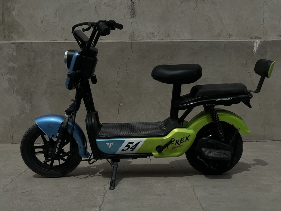 электро скутер T-Rex