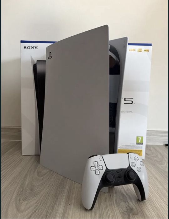 Play station 5 slim full box cu 2 controllare se ofera si jocuri