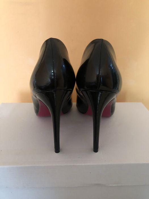 Черни токчета 38 номер