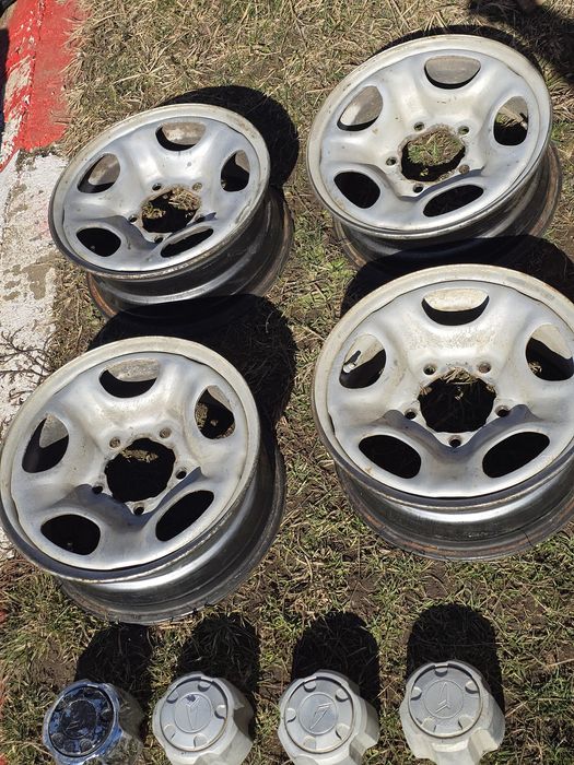Железни джанти 15-ки, 5x139.7мм за Фероза, Витара, Джимни, Лада Нива..