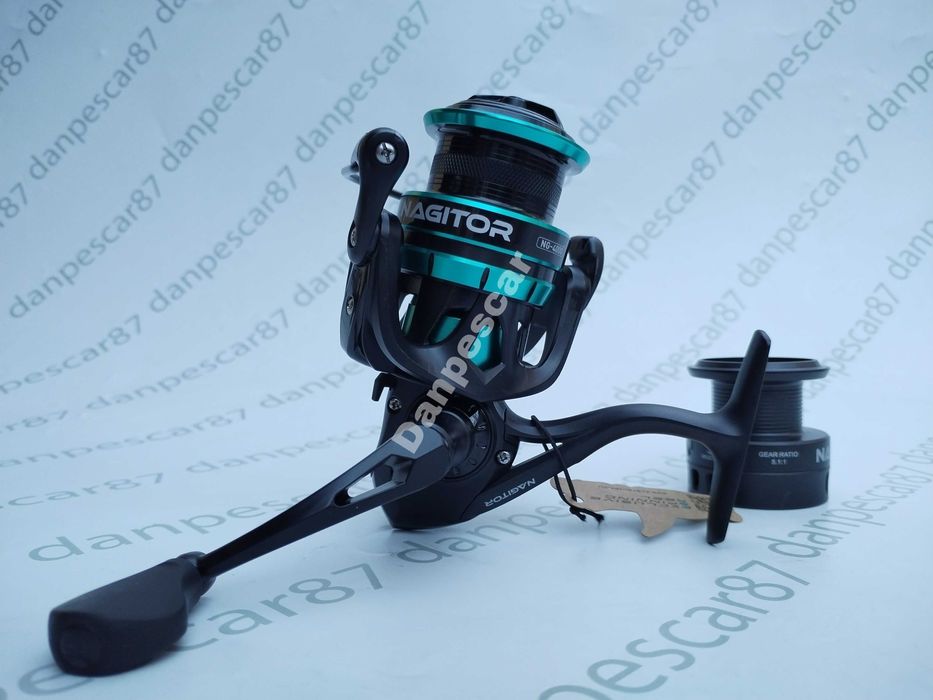 Mulineta Eastshark NAGITOR Feeder NG4000 9 rulmenti