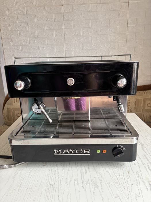 Професионална кафемашина MAYOR P 1Gr