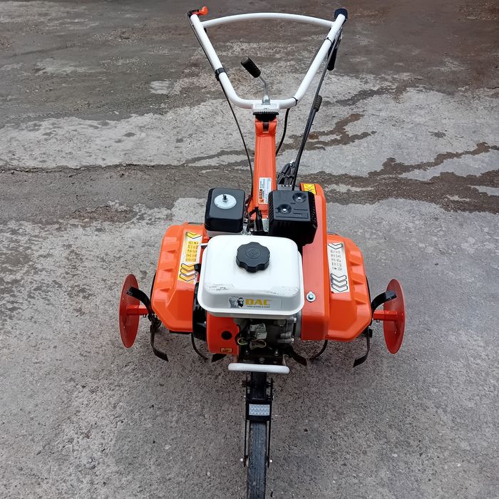 De vânzare motosapa 7cp noua decât făcut probe in perfecta stare de funcționare