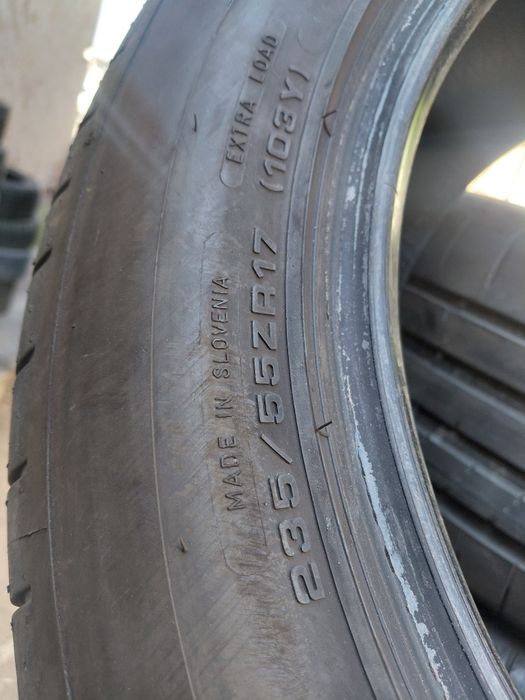 235/55/17 Dunlop 4бр..гуми.dot2021
