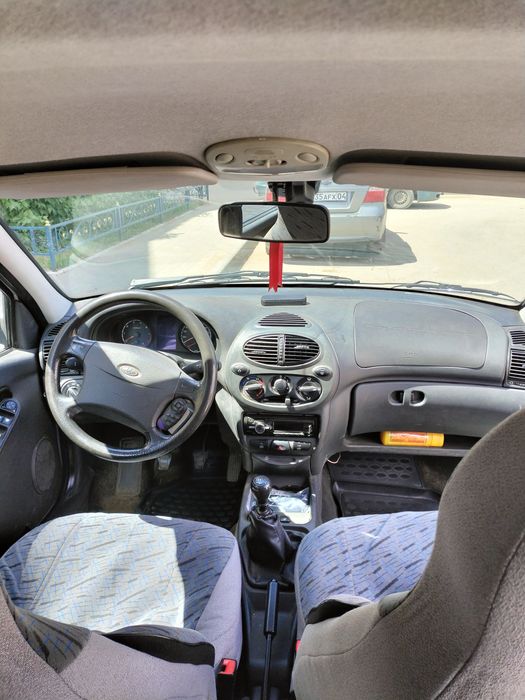 Продам машину лада калина