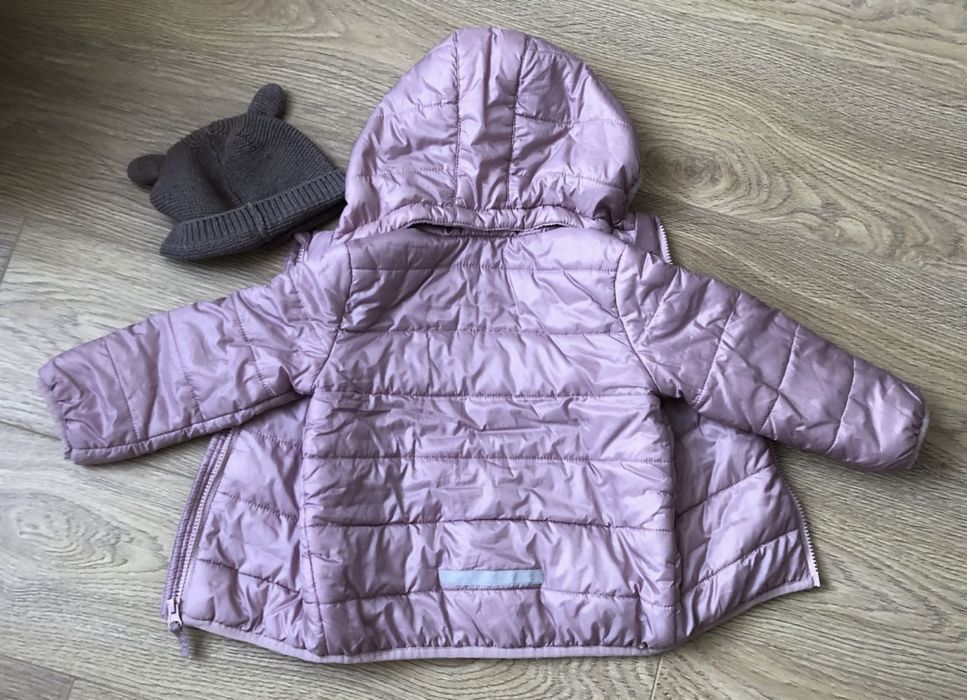 Jacheta matlasata, usor vatuita, H&M, marimea 92