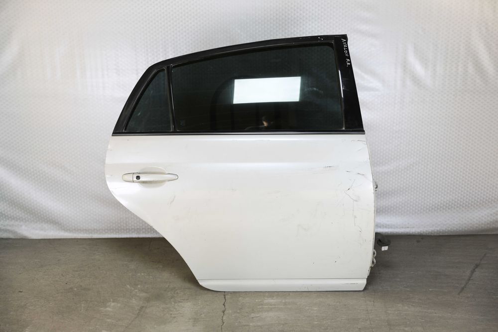 Запчасти на Тойота Авалон 30