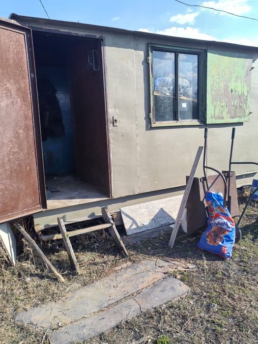 Продам вагончик на трубах