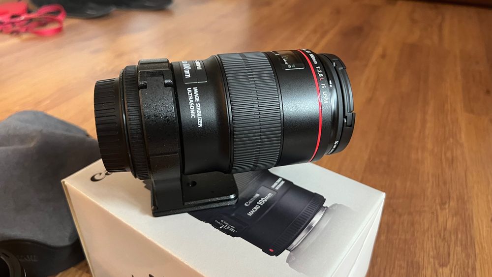 Canon 100 mm macro 2.8 IS USM