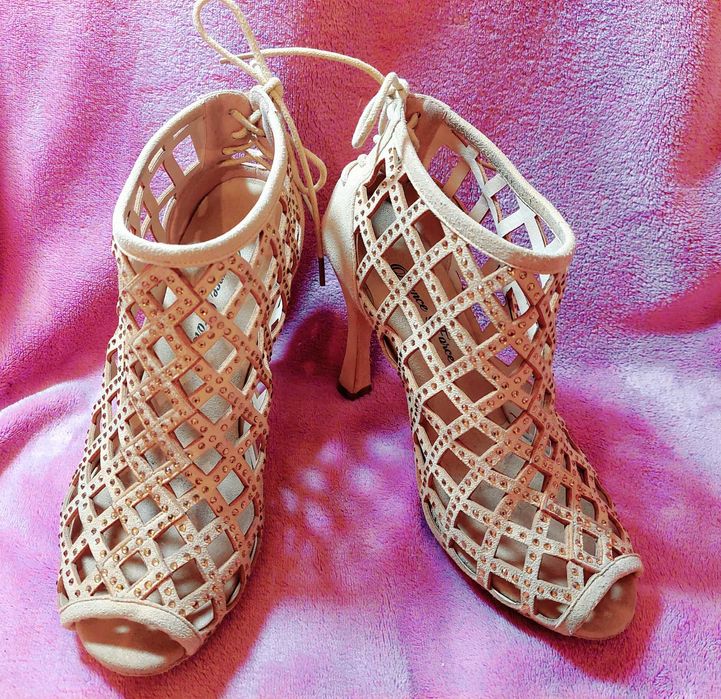 Дамски обувки за латино танци N 40