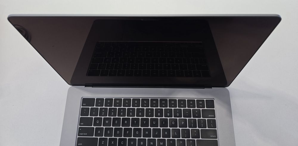 MacBook Air 15 M2 16/512 100%